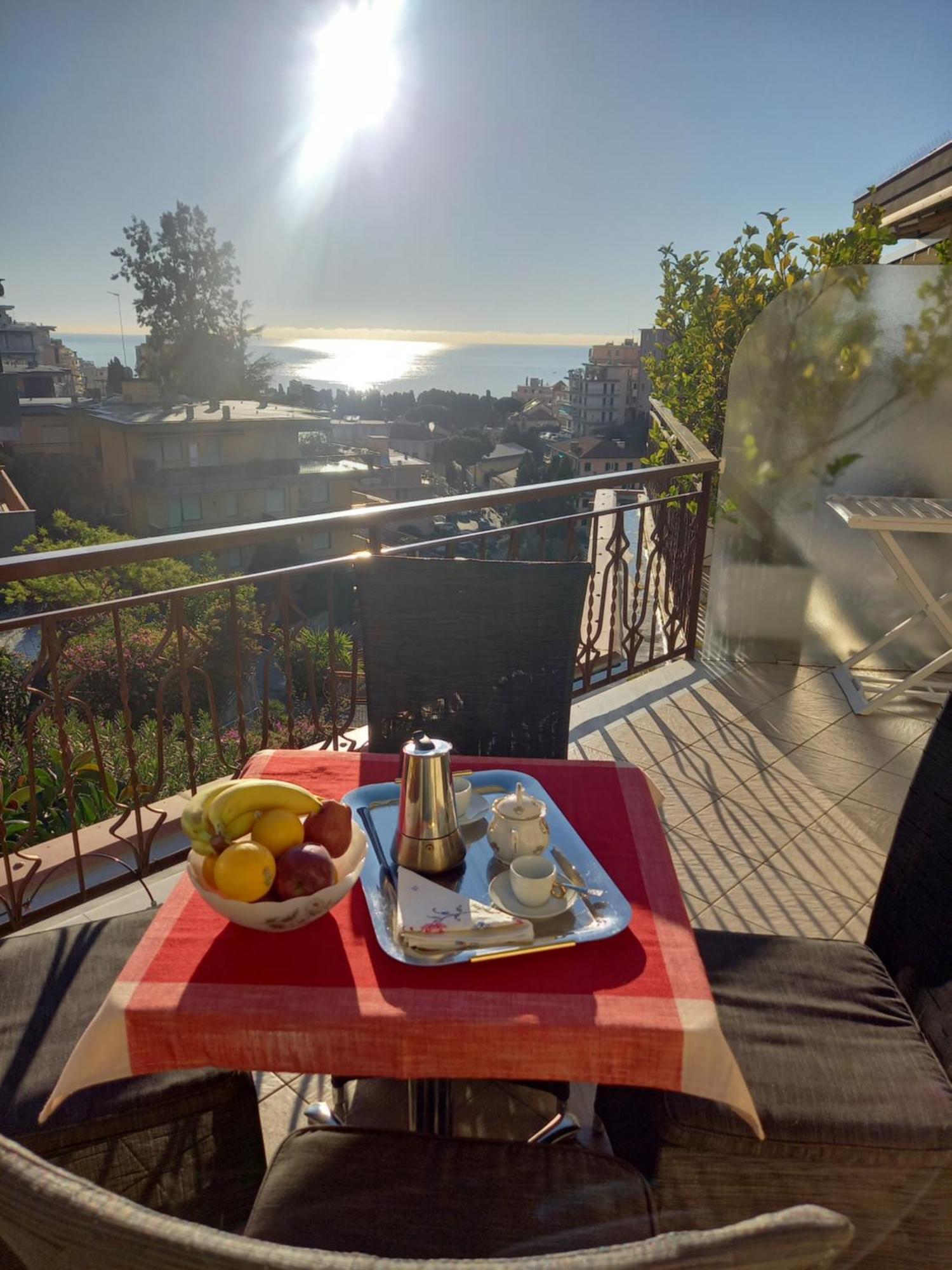 Appartamento Vista Mare Stella Marina Sanremo Dış mekan fotoğraf